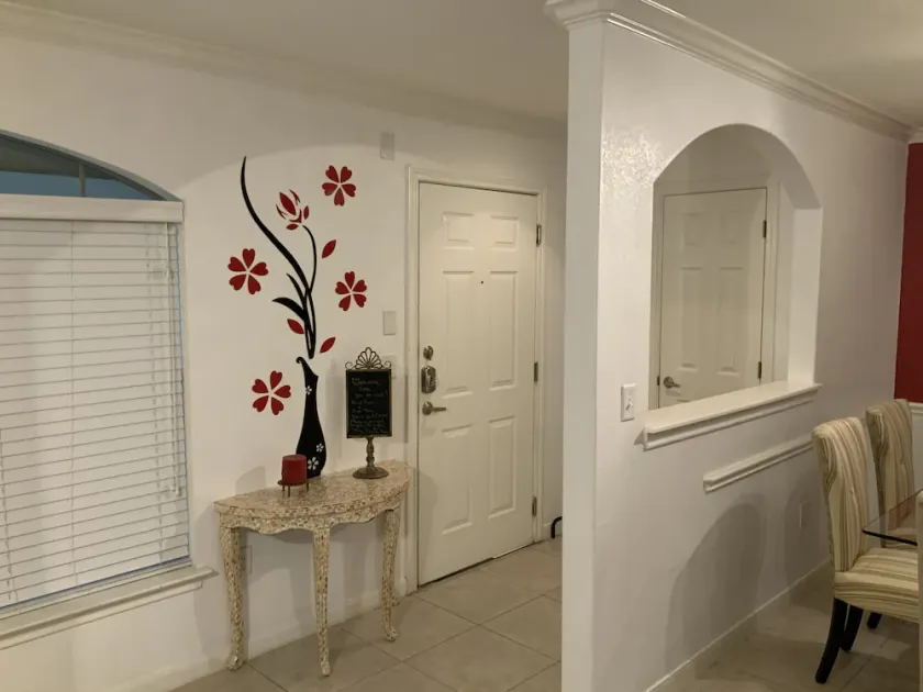 Amazing, Contemporary, Beautiful, Peaceful, and Perfectly Located Property - Image 1