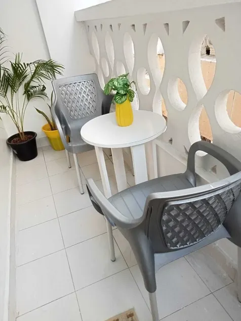 Lux Suites Vee Studio Apartments Bamburi - Image 1
