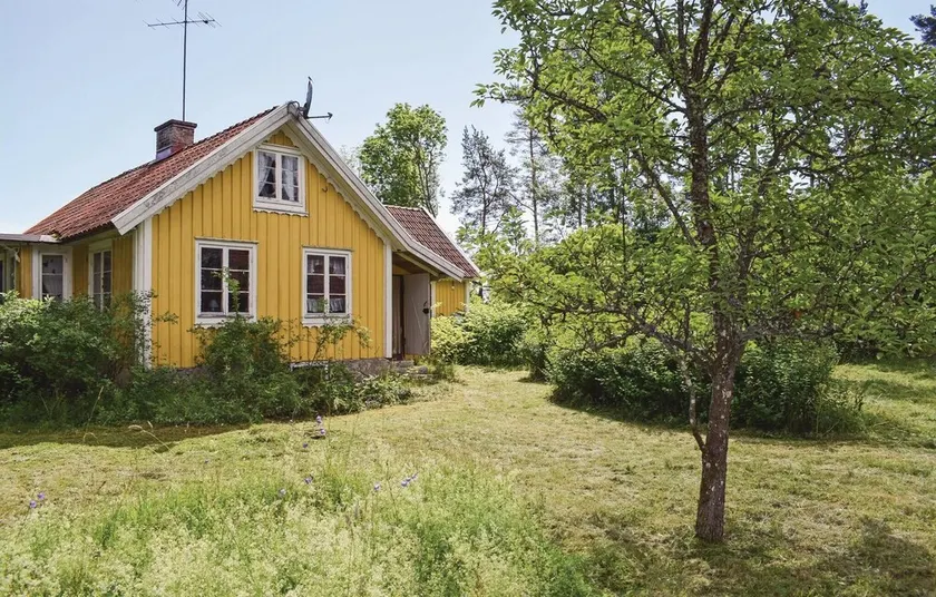 3 Bedroom Amazing Home In Torsås - Image 1