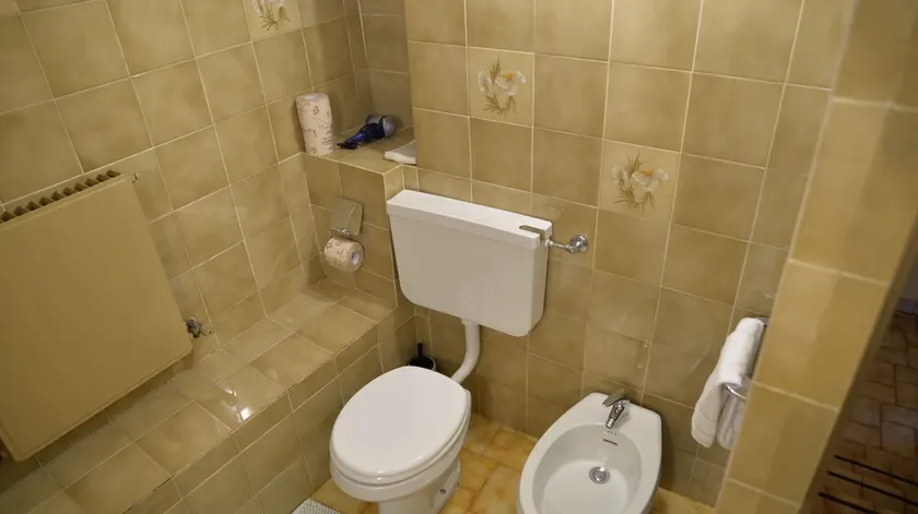 From Aunt Martha large apartment - Image 1