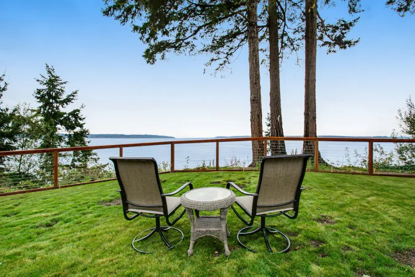 Luxury Home w/Exercise Pool & Hot Tub, Free WiFi, Fire Pit, Deck, & Game Room - Image 1