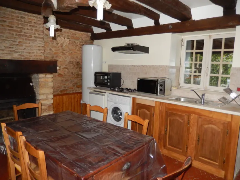 Charming cottage - Image 1