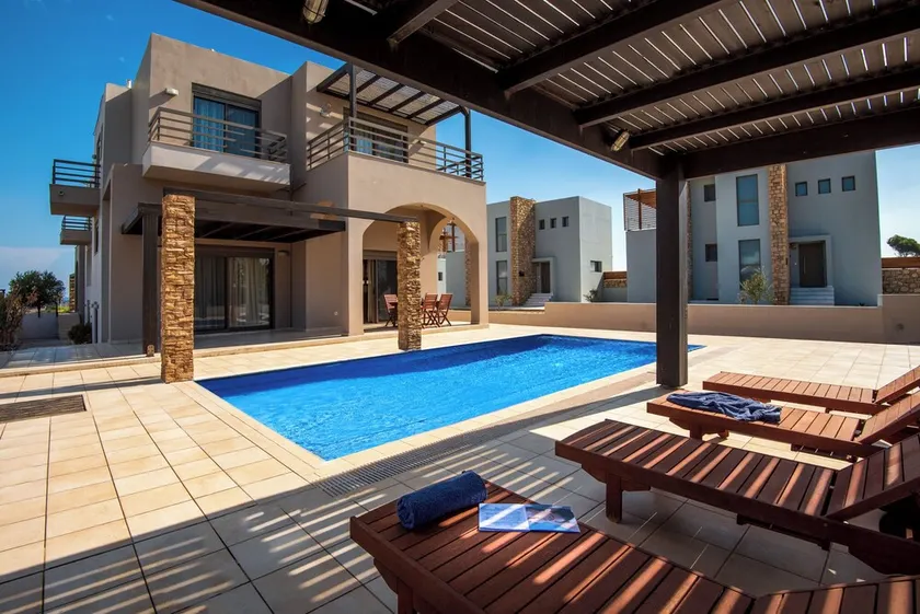Blue Wave Villa - Image 1