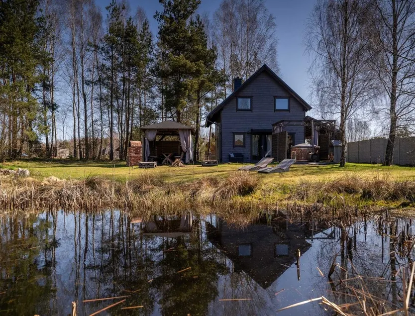 Large holiday home, salt cave, sauna, jacuzzi - Image 1