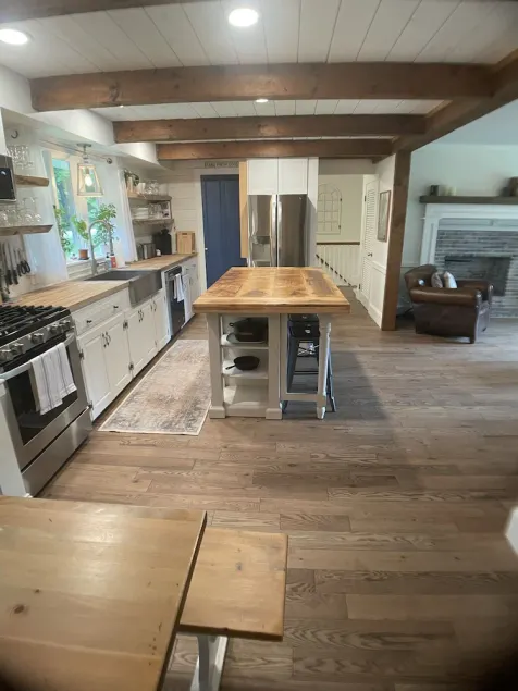 Renovated Ranch 5 Bed 2 Bth, Open concept. Close to beaches, airport & Portland - Image 1