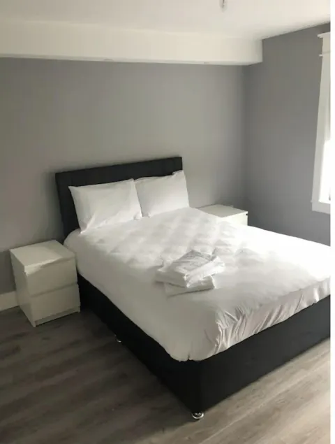 Lake View Apartment Galway City - Image 1