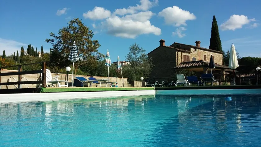 17th century farmhouse with private pool and Wi-Fi and air conditioning - Image 1