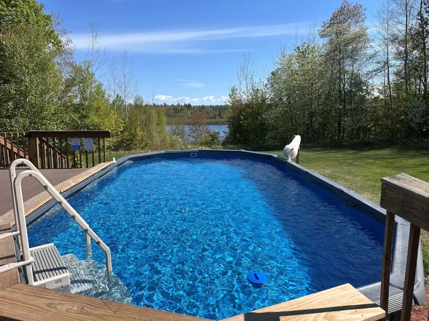 Beautiful view*Heated Pool*Private*Near Pic Rocks - Image 1