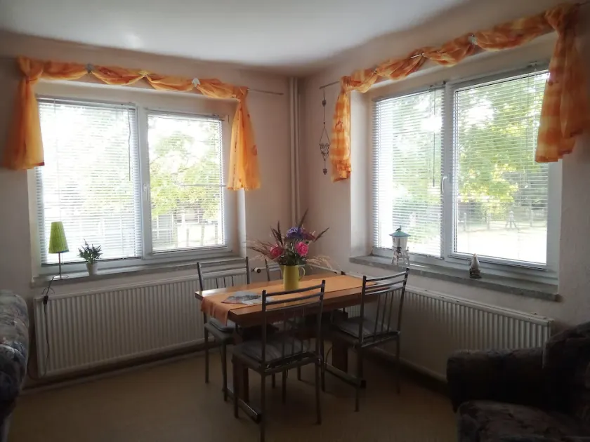 FeWo Christa (gauche) - Maison Ostalgie - Maison de vacances au Stettiner Haff - Image 1