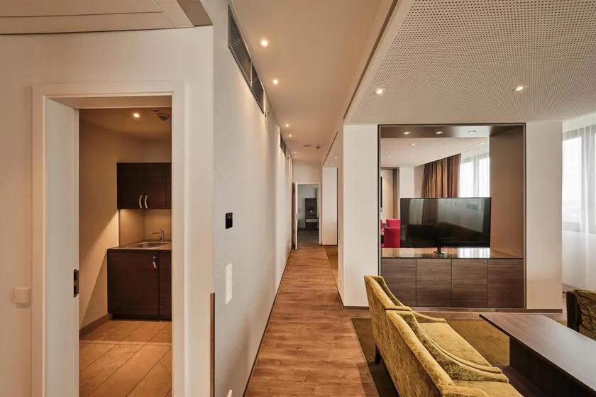 Radisson Blu Hotel, Bonn - Image 1