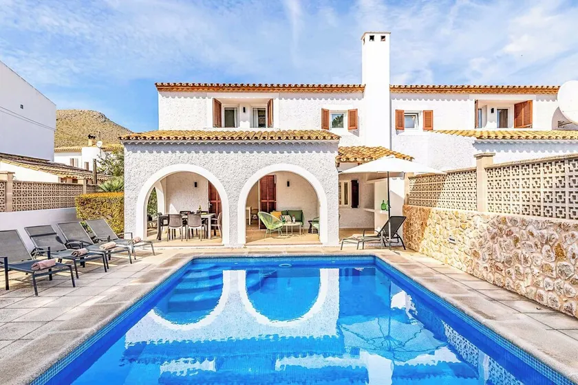 Villa Monsy 1 - Image 1