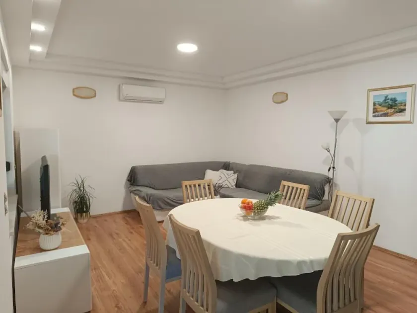 House Nevenka - Image 1