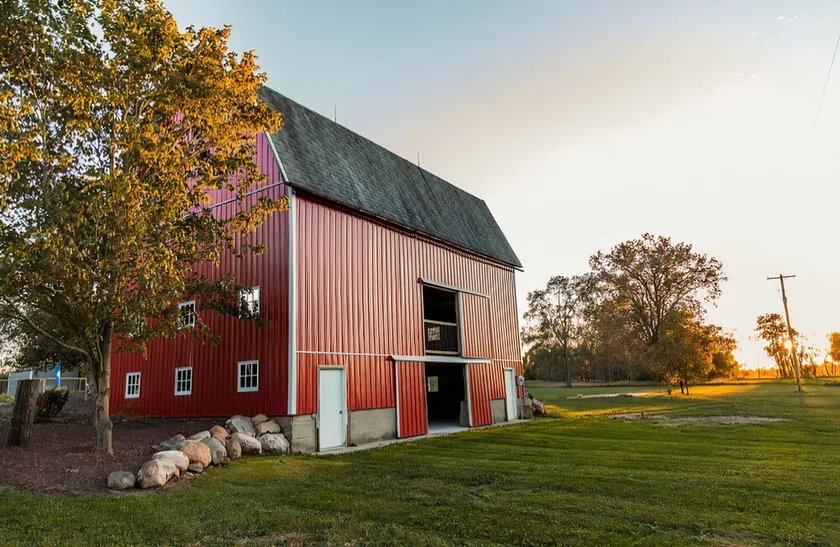 Rustic Red Barn Event Venue - Image 1