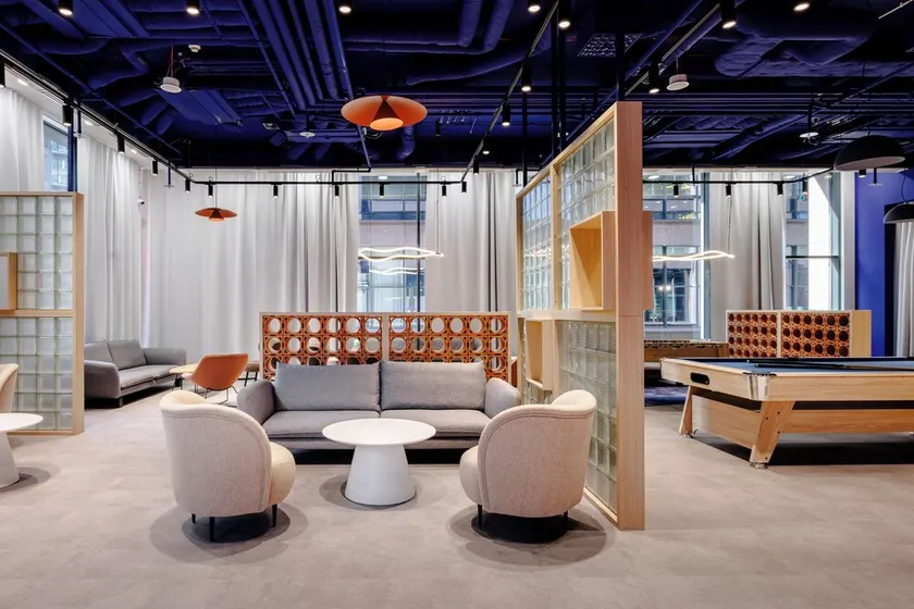 Sky Airport Aparthotel - Image 1