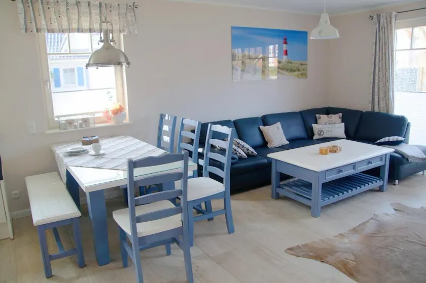 Semi-detached house - Isabella - Bright vacation home spread over 3 floors with - Image 1