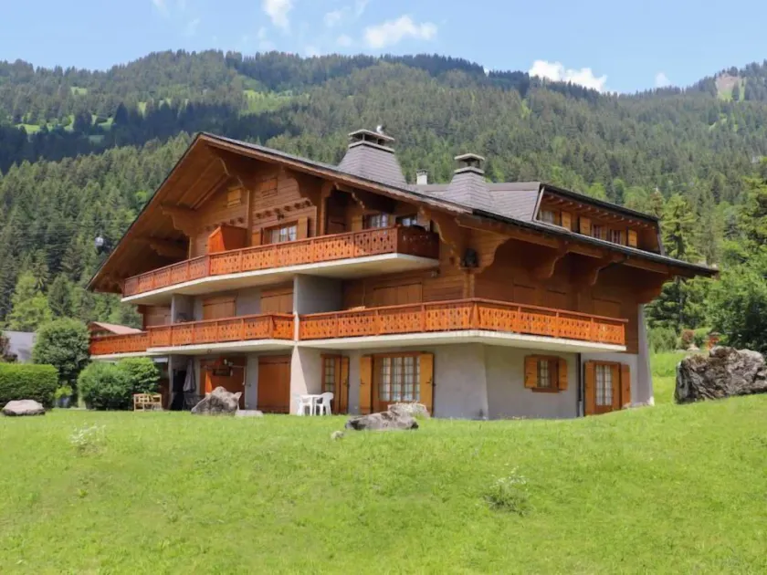 Apartment Argentière 8 by Interhome - Image 1