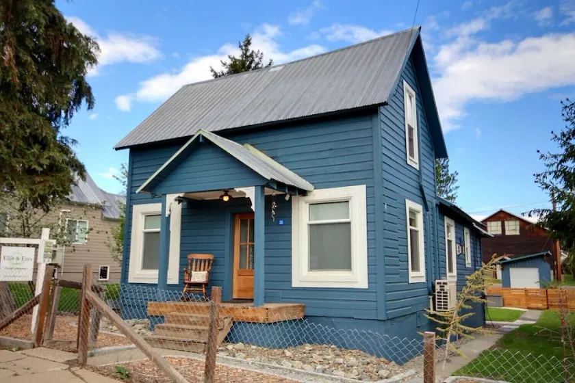 An authentic downtown Roslyn home! Walk everywhere, pets welcome! - Image 1