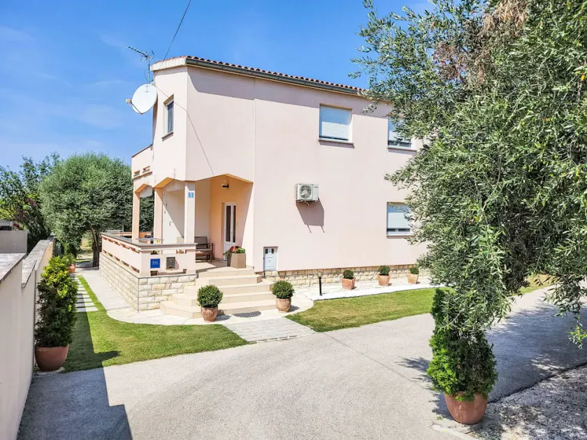 Maison Ive by Interhome - Image 1