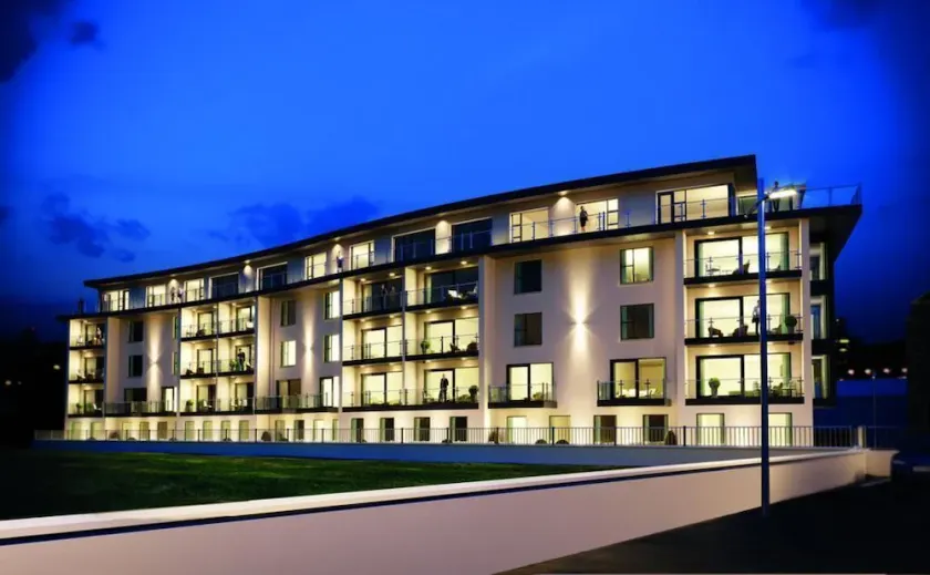 Portrush luxury apartment, Currangate - Image 1