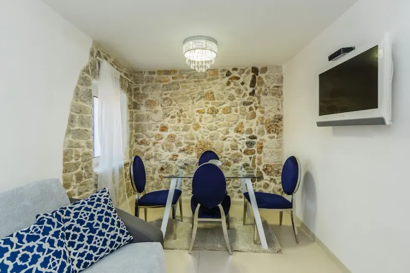 Villa De Blue 6 - Luxury apartment - Image 1
