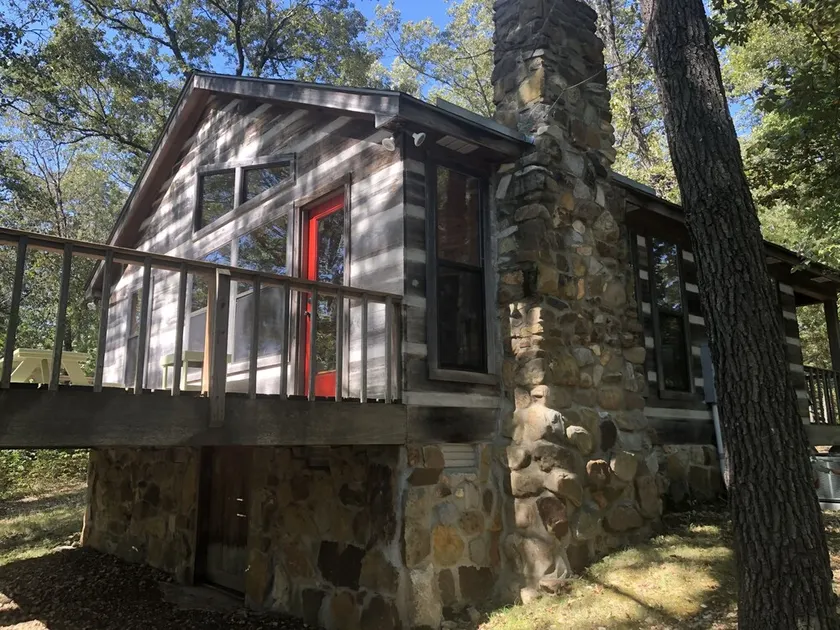 Secluded yet within minutes of all your favorite outdoor activities!! - Image 1