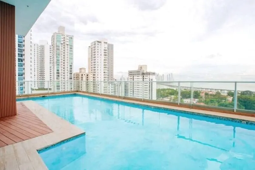 Luxury 3 Bedroom Oceanview apt parkingandbalcony - Image 1