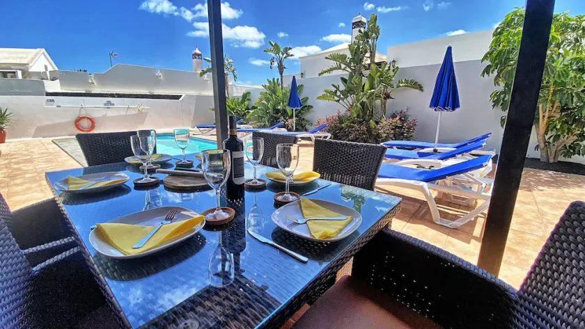 3 Bed luxury villa with Heated Pool, Hot Tub, Pool table and T tennis   - Image 1