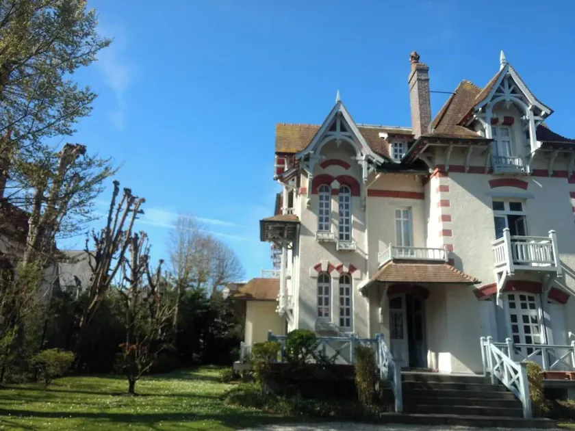Magnifique Villa en plein coeur de Deauville - Image 1
