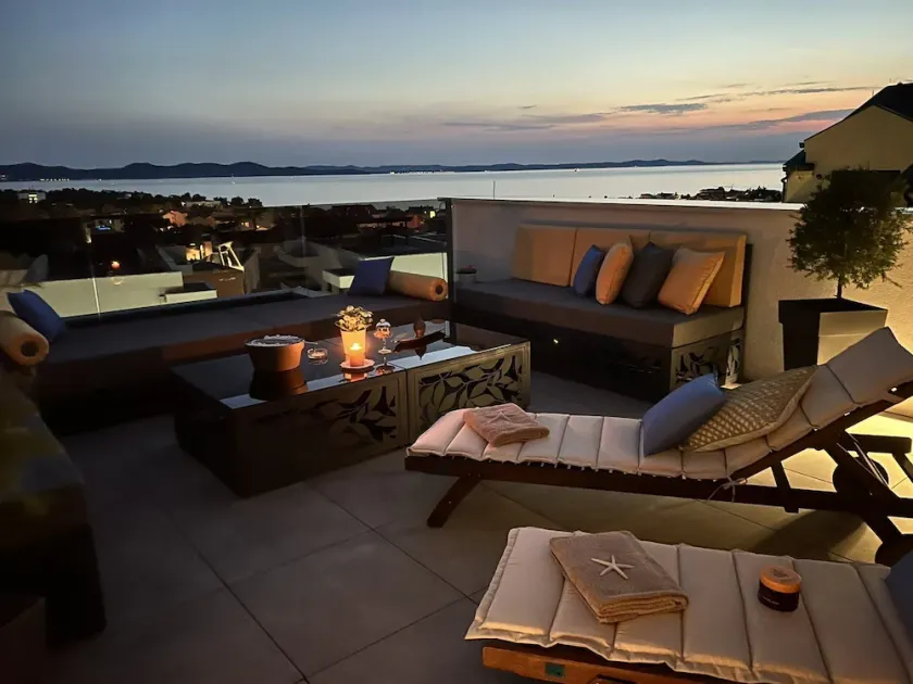 LUXURY WELLNESS PENTHOUSE KADENA WITH DREAM SEE VIEW - Image 1