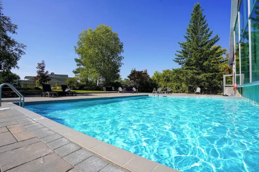 Fully Renovated At the Victoria-Carriage Hills - Image 1