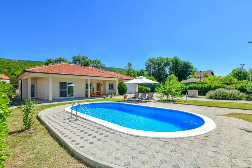 Villa mit privatem Pool, Terrasse und Grill - Image 1