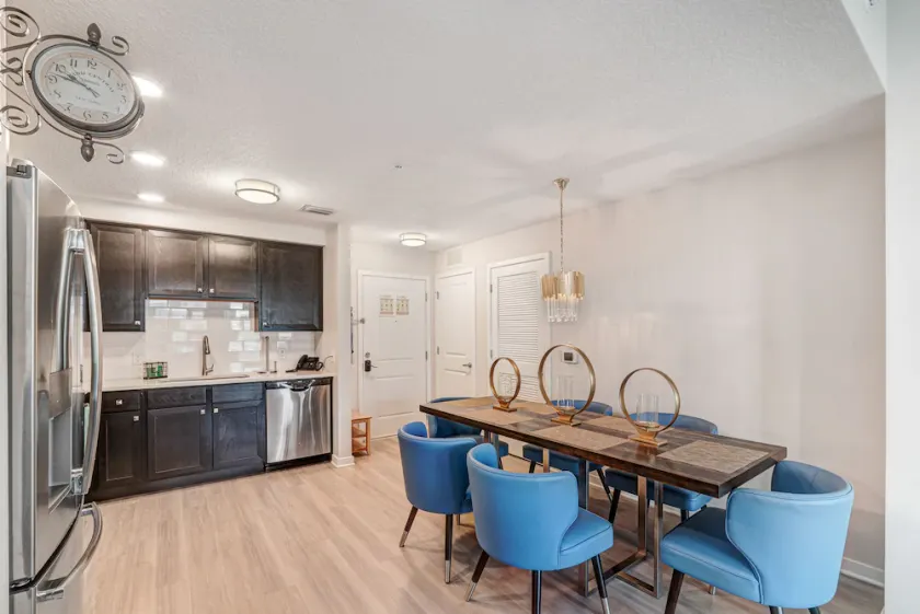 Modern 3BR Resort Walk to Convention Center, Epic Universe and Icon Park.  - Image 1