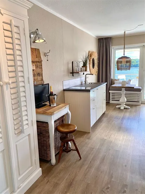 Single \"Beach Bude\" - small, lovingly furnished studio for one person. - Image 1