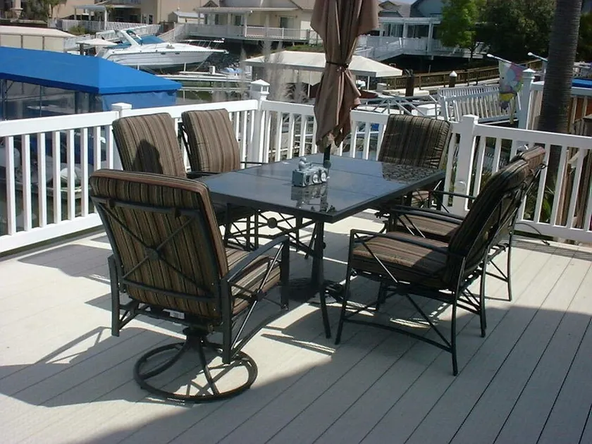 Water front 2 bedroom 1 bath - Image 1