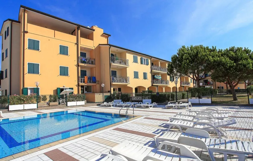 Fantastisk lägenhet i Caorle med pool - Image 1