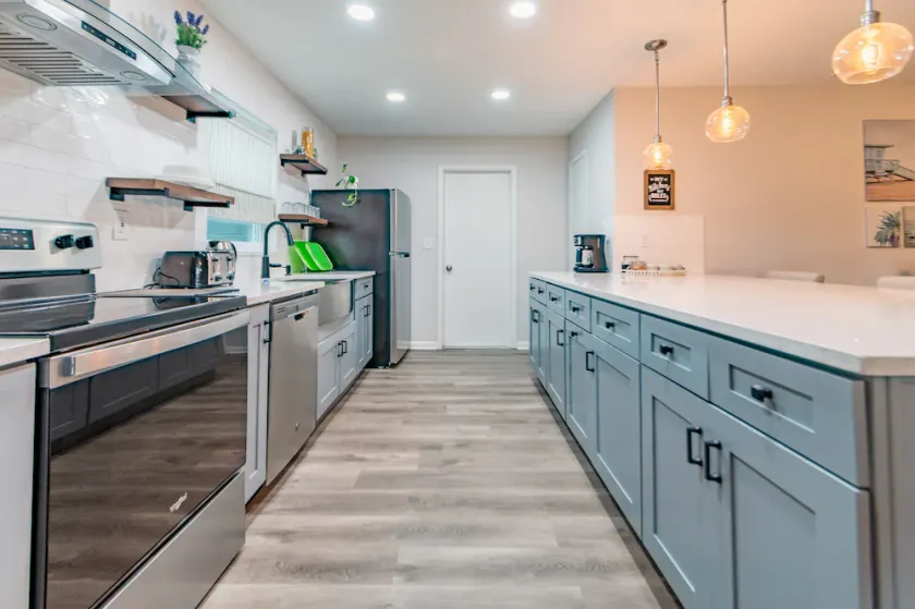 Brandon Peaceful Home w/newly renovated kitchen - Image 1