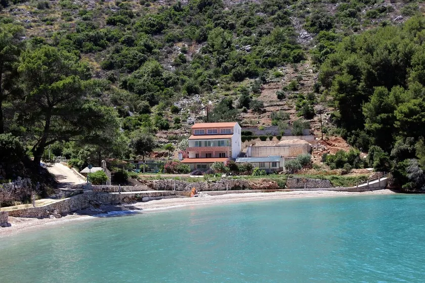 Three bedroom apartment near beach Cove Prapratna - Prapatna, Hvar (A-5704-a) - Image 1