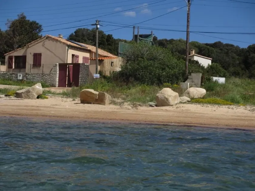 hus ved vandet i santa Manza-bugten 6 km fra Bonifacio og - Image 1