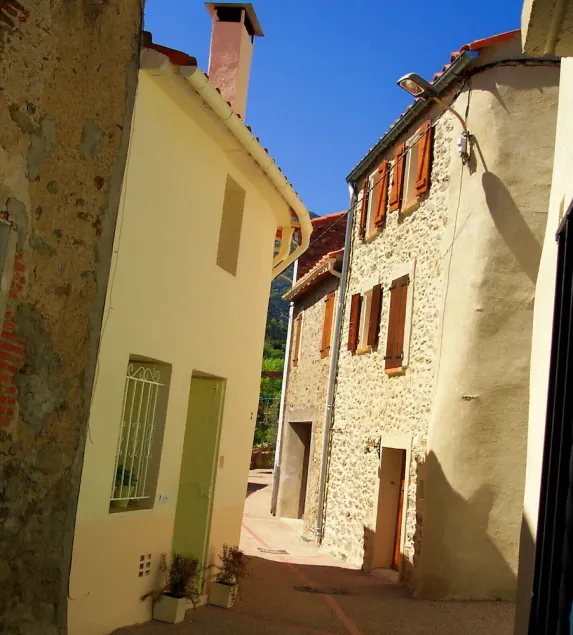 Romantische, luxuriöse und sonnige Granerie aus dem 17. Jahrhundert mit Panoramablick auf die Pyrenäen - Image 1
