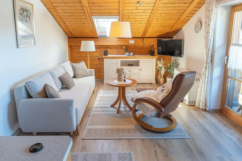 Bright vacation apartment in Haus Hoamatland in Halblech, near Füssen in the beautiful Allgäu region - Image 1