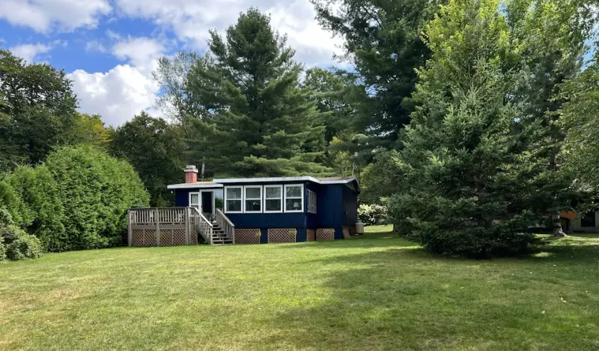 Seeseite Adirondack Getaway - Image 1