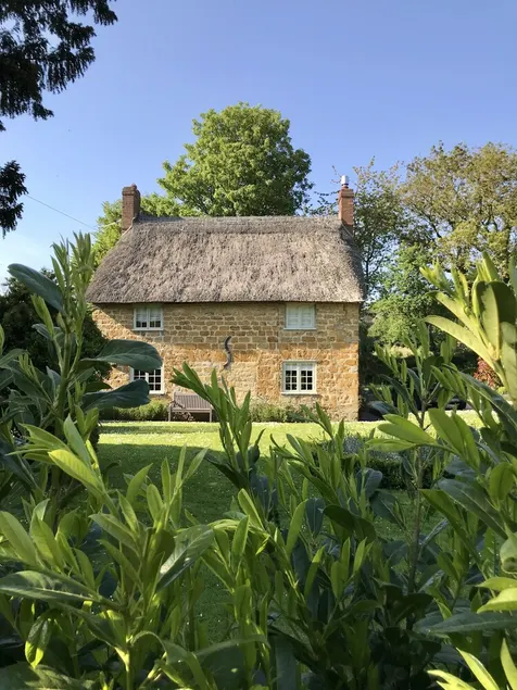Hübsches Thatched Cosy Cottage in Symondsbury Dorf, Dorset, 4 Sterne Gold Rating - Image 1