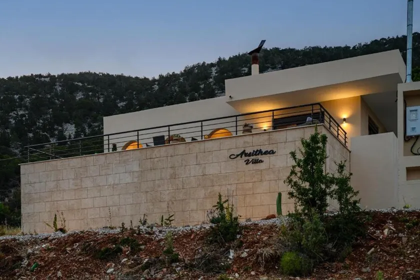 Arsithea Villa - Image 1