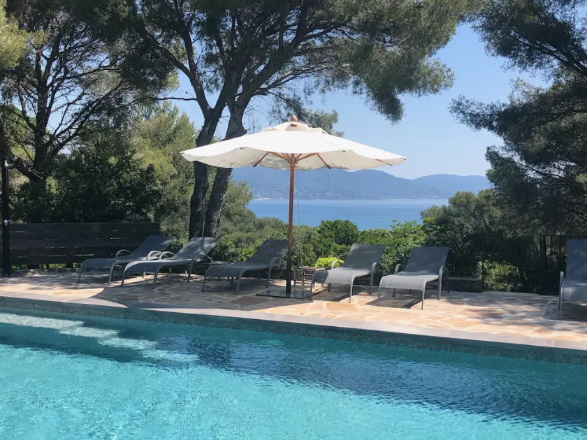 Meget flot hus med pool i Gaou Benat - Image 1