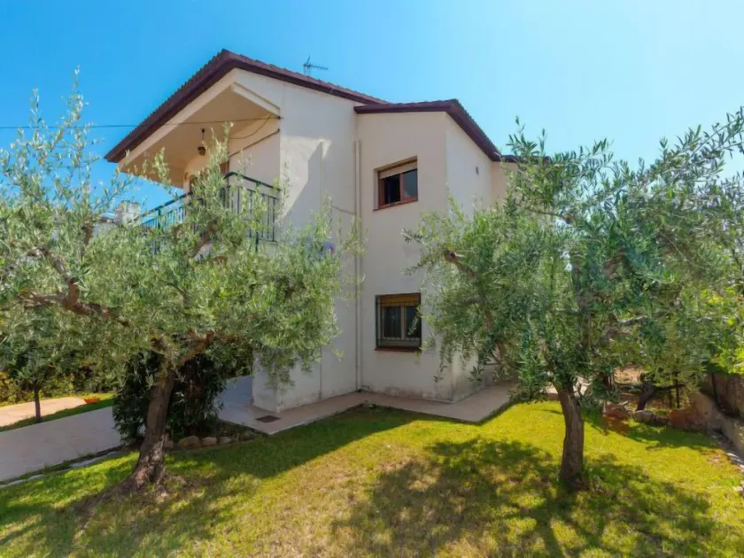 Voll ausgestattetes schönes Ferienhaus mit Grill, Terrasse und Garten | Haustiere erlaubt - Image 1