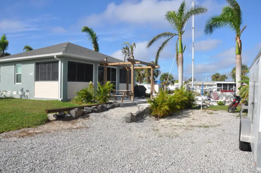 This property has been sold and is NO LONGER AVAILABLE to rent. - Image 1