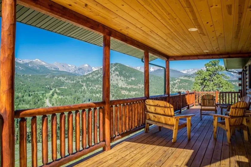 Armstrong Home - Image 1