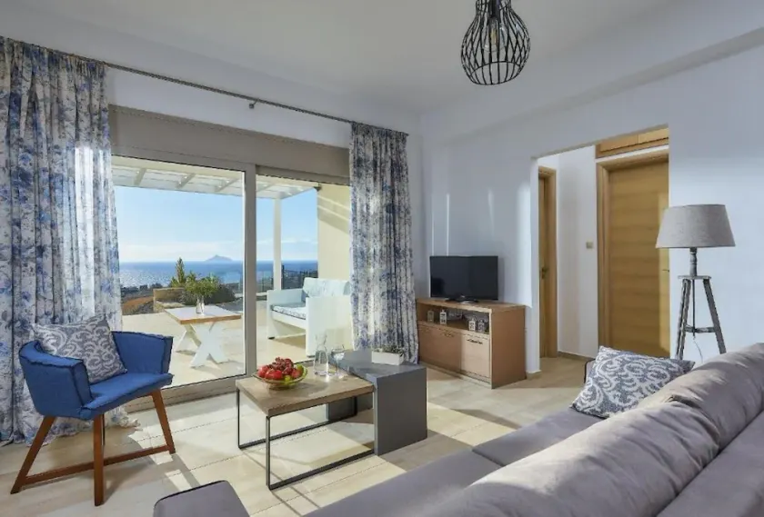 Elkysti Crete Deluxe Apartments - Image 1