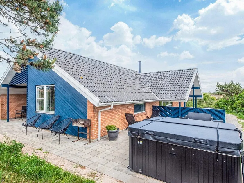 4 stjernet sommerhus i Henne - Image 1