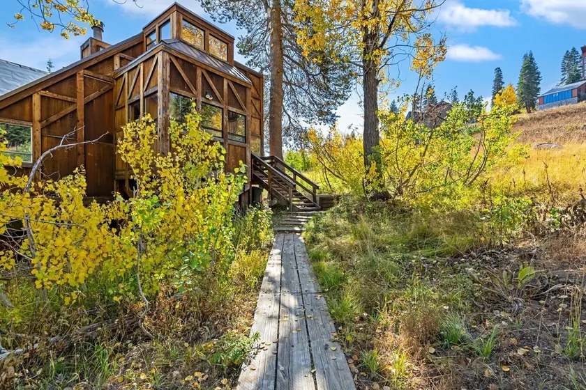 Walk to the Lake Amazing 5 Bedrm - VH#343 by Bear Valley Vacation Rentals - Image 1